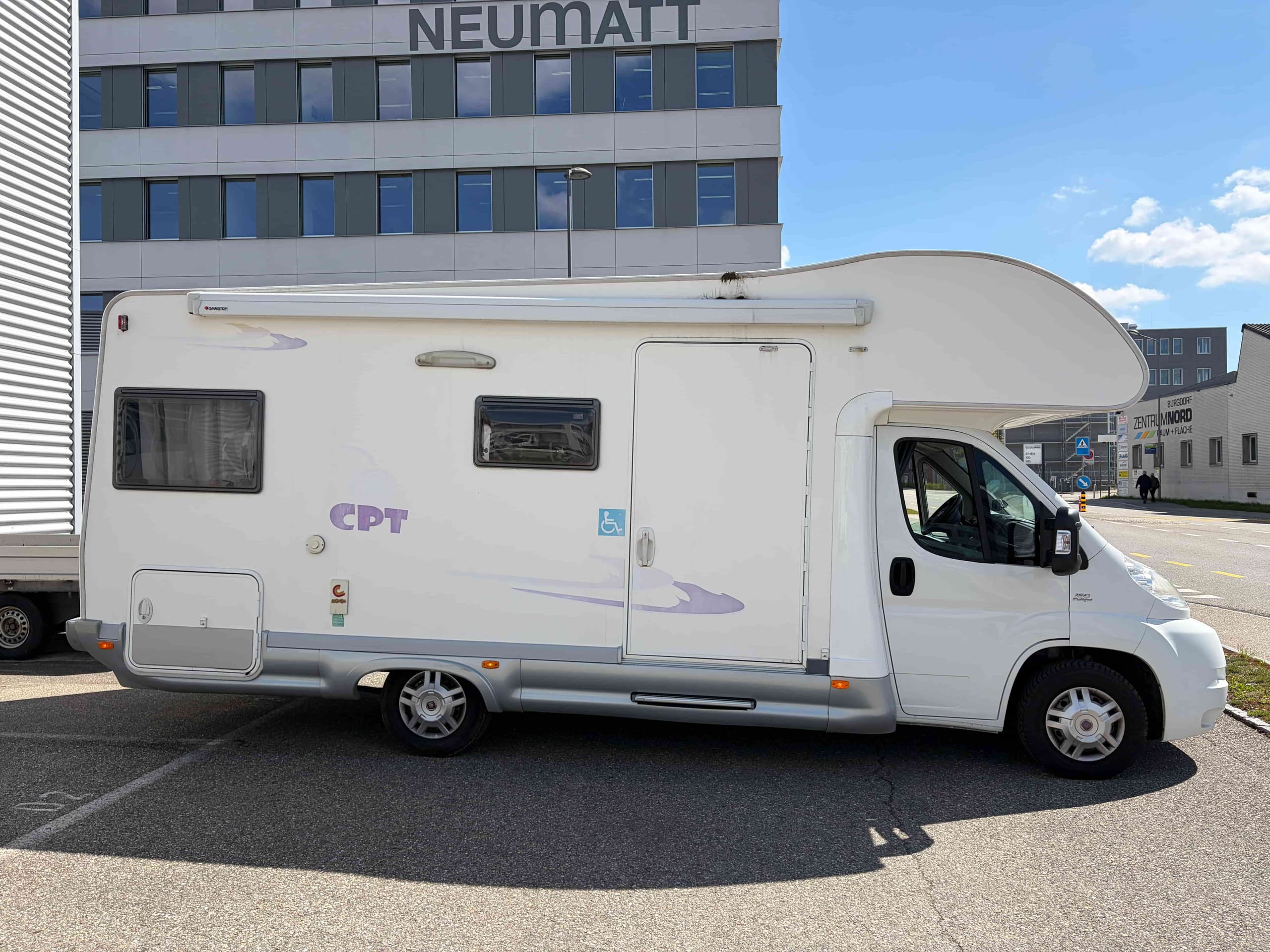 Camper Elnagh